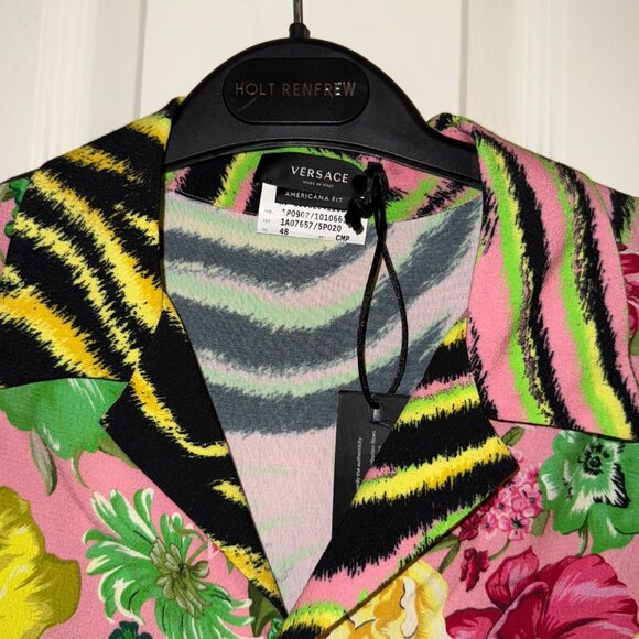 AUTHENTIC  MENS VERSACE SHORT SLEEVE BUTTON UP SHIRT SIZE 48 LOOSE FIT M/L - Picture 8 of 12